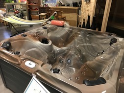 LA GAMME DES SPAS 2018 EST EN MAGASIN