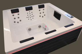 NOUVEAU SPA SERENE